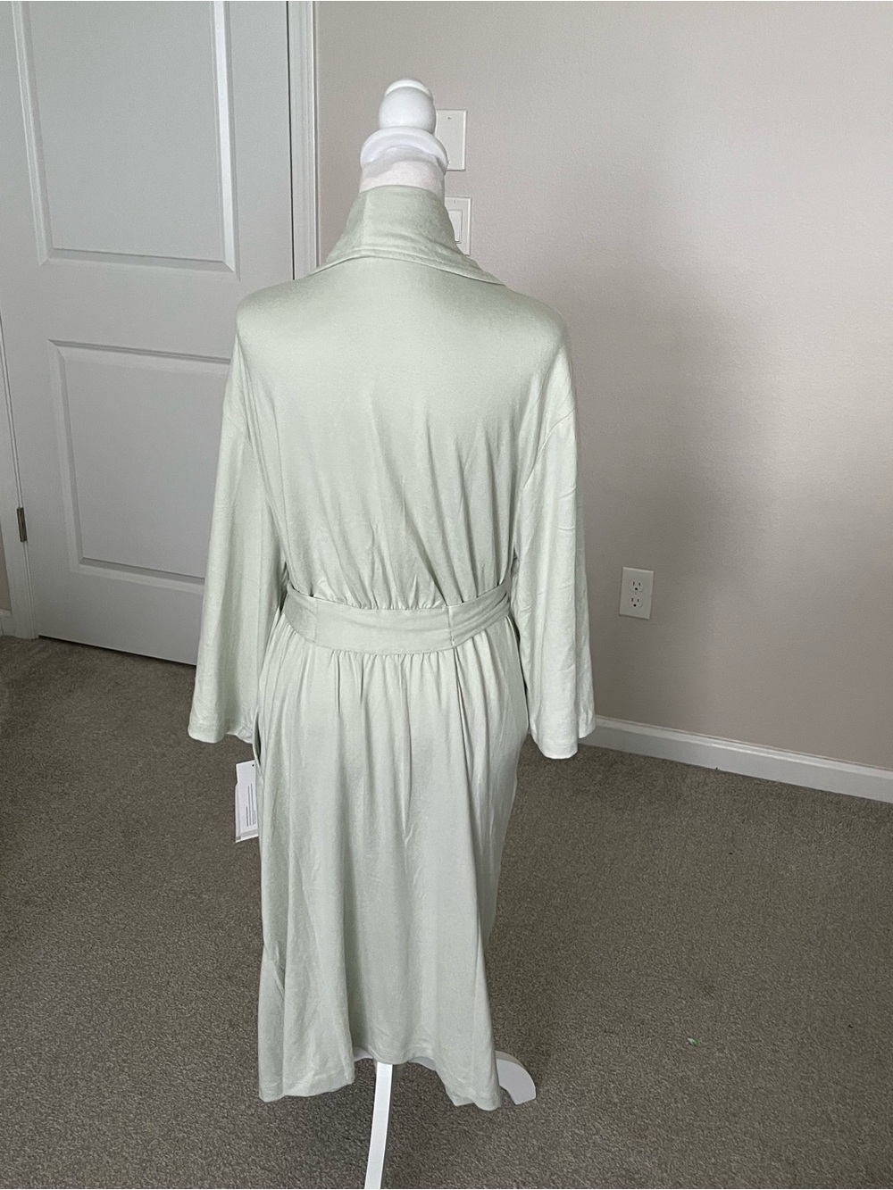 NWT Softies Dream Shawl Collar Robe in Light Sage - Size 2X/3X - Picture 10 of 11